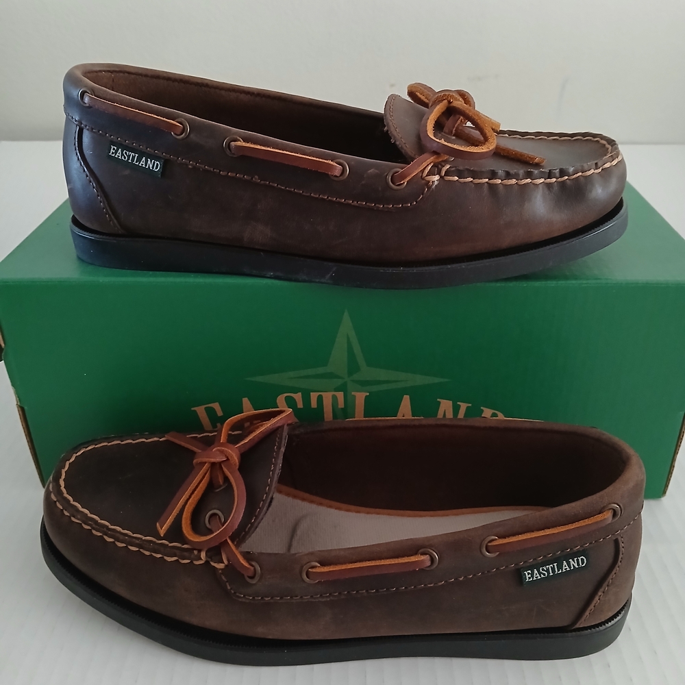 Eastland Women's Brown Boat Shoes Size 6 Medium New - Picture 1 of 10